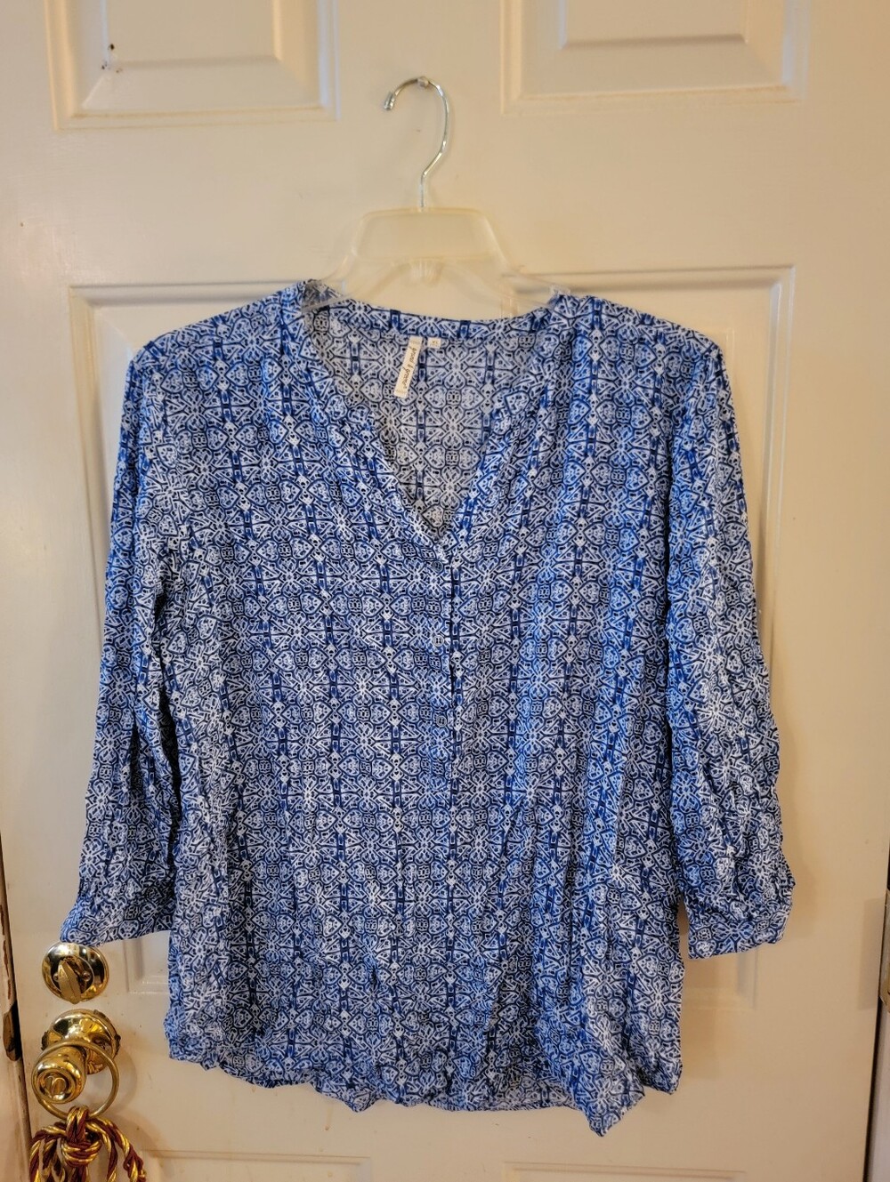 Relaxed Blue Patterned V-Neck Womens Top